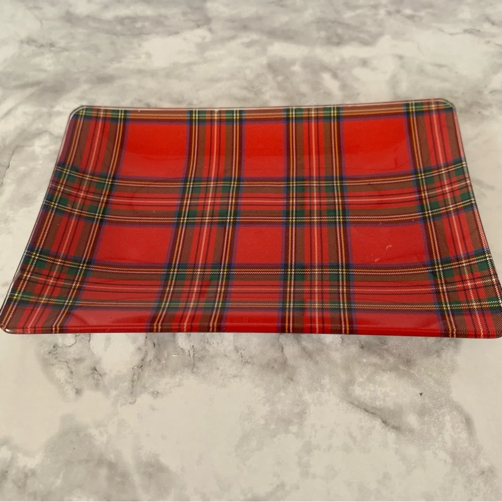 Red Plaid Decorative Soap Dish